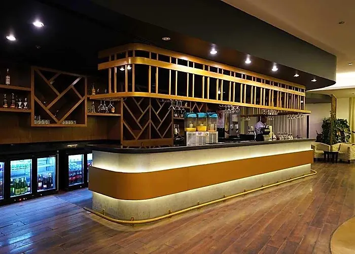 Otel Sataya